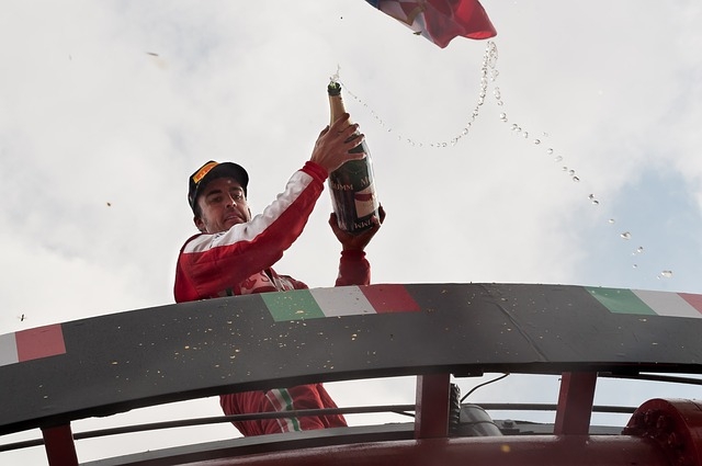 Fernando Alonso ünnepel
